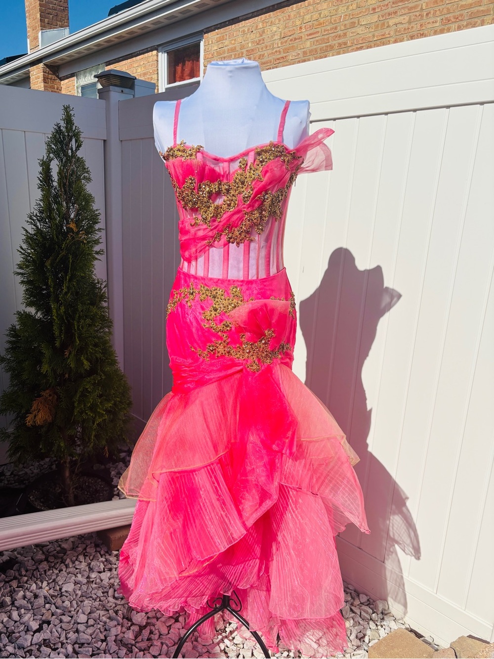 Sherry Hill Y2K Pink Corset Mermaid Prom Dress Gold Beaded Size 4 - Picture 2 of 9